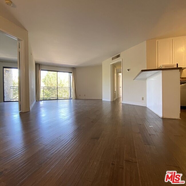 property at 4499 Via Marisol