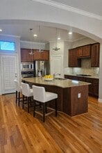 584 Bomar St in Houston, TX - Building Photo - Building Photo