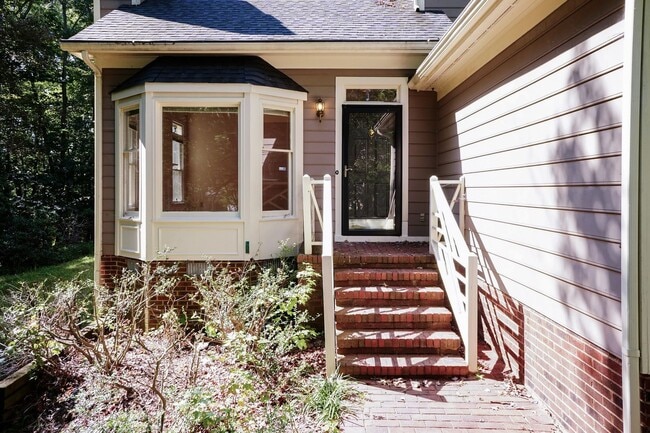 3609 Riverwood Ct in Greensboro, NC - Building Photo - Building Photo