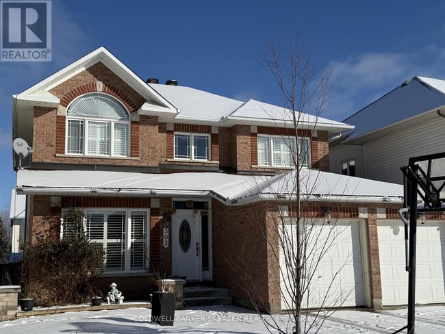property at 302 Edgemoore Crescent