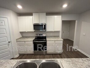 4431 Winged Elm Ct in Pace, FL - Building Photo - Building Photo
