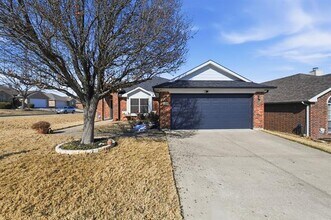 3701 Fiscal Ct in Fort Worth, TX - Building Photo - Building Photo