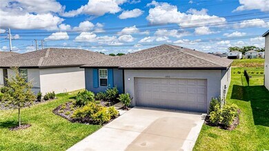 10210 Daybreak Glen in Parrish, FL - Building Photo - Building Photo