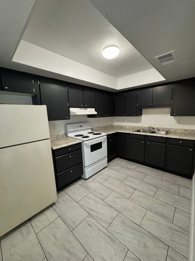 property at 3049-3055 St Paul Dr