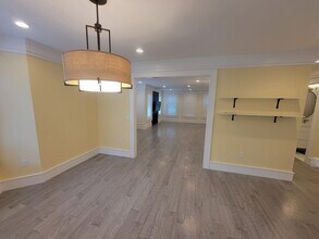 1404 Centre St, Unit 1 in Newton, MA - Building Photo - Building Photo