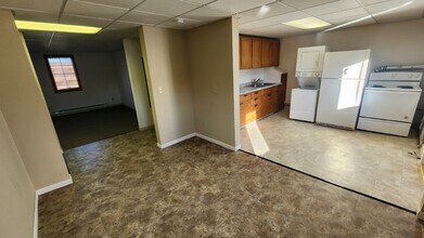 13807 7th St in Osseo, WI - Building Photo - Building Photo