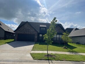 4507 SW Elderwood St in Bentonville, AR - Building Photo - Building Photo