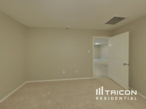 1709 Clairborne Ct in Little Elm, TX - Building Photo - Building Photo