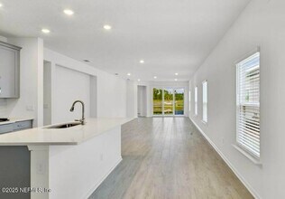 81 Ripple Rd in St. Augustine, FL - Foto de edificio - Building Photo