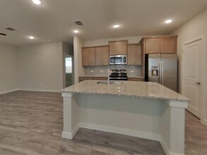 609 Foxtail Agave St in Leander, TX - Building Photo - Building Photo