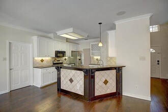 5101 Cavendish Dr in Corpus Christi, TX - Building Photo - Building Photo