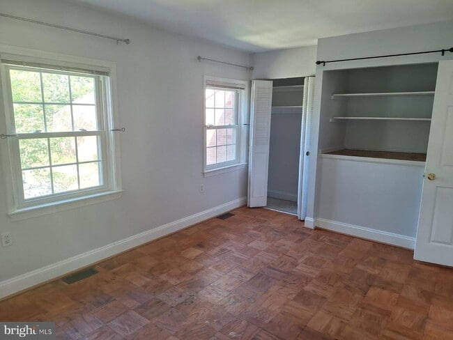 property at 755 Azalea Dr