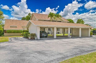 15080 Riverbend Blvd in North Fort Myers, FL - Building Photo