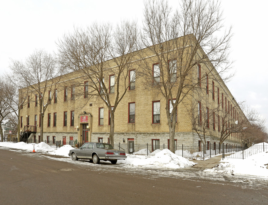 653 Artist Lofts in St. Paul, MN - Building Photo