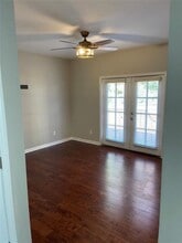 3544 College St in Atlanta, GA - Foto de edificio - Building Photo