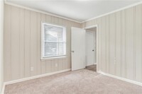 2077 Rosewood Rd photo'