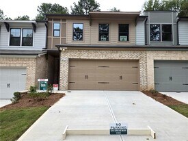 1416 Lucan Ln in Lawrenceville, GA - Building Photo