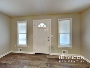 70 River N Ct in Covington, GA - Building Photo - Building Photo