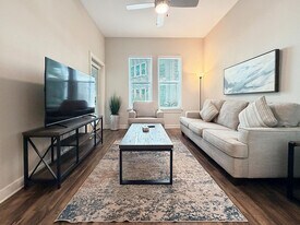 2615 N Grady Ave, Unit SI ID1504566P in Tampa, FL - Building Photo