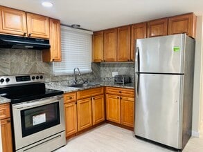 55 Woodlawn Ave in Chelsea, MA - Building Photo - Building Photo