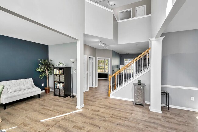 504 Collingsworth Ln in Greenville, SC - Building Photo - Building Photo