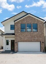5831 Banks St in Houston, TX - Building Photo - Building Photo
