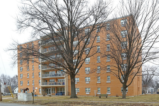 Braner Homes in Collinsville, IL - Foto de edificio - Building Photo