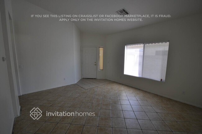 13315 W Crocus Dr in Surprise, AZ - Building Photo - Building Photo