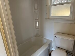 310 Edward St. in Chippewa Falls, WI - Building Photo - Building Photo