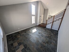 9509 Lazy River Dr in Las Vegas, NV - Building Photo - Building Photo