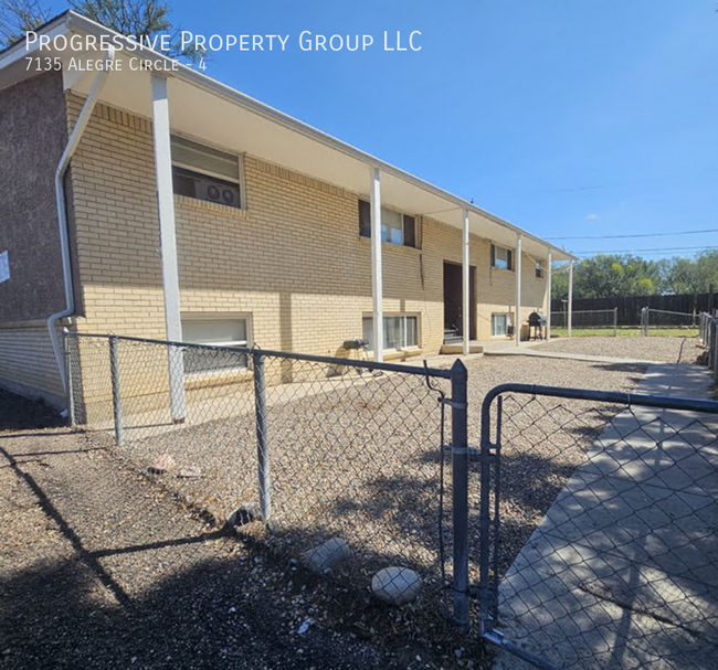 property at 7135 Alegre Cir