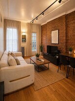156 W 15th St, Unit SI ID1541910P in New York, NY - Building Photo