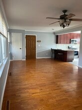 587 Front St in Lisle, IL - Building Photo - Building Photo