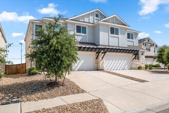 1530 McKinney Dr in Leander, TX - Building Photo - Building Photo