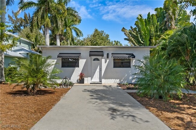 property at 3275 Cottage Grove Ave