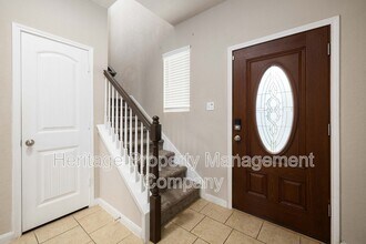 10238 Midsummer Meadow in Converse, TX - Building Photo - Building Photo