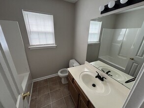 209 Great Oaks Way in Simpsonville, SC - Building Photo - Building Photo