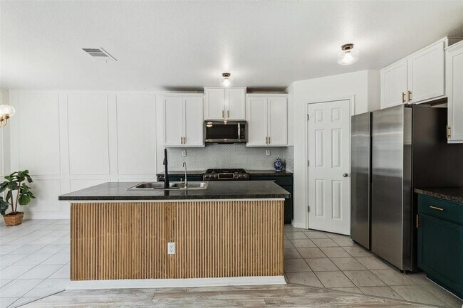 137 Preston Trail in San Marcos, TX - Building Photo - Building Photo