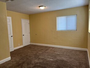 1710 S Teilman Ave in Fresno, CA - Foto de edificio - Building Photo