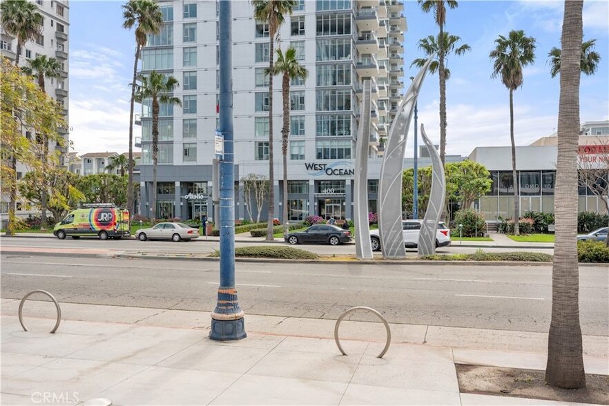 400 W Ocean Blvd, Unit 604 in Long Beach, CA - Building Photo