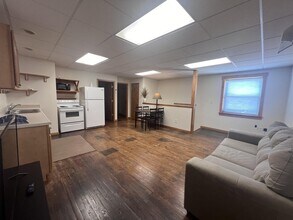 268 Main St in New Martinsville, WV - Building Photo - Building Photo