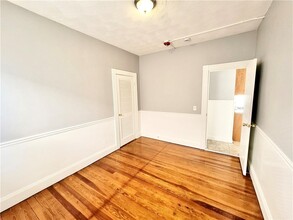 524 Charles St in Providence, RI - Building Photo - Building Photo