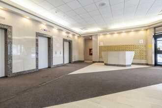 The Citadel Apartments in Ottawa, ON - Building Photo - Lobby
