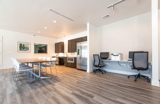 Cambrian in Austin, TX - Foto de edificio - Building Photo
