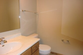 7540 Auburn Trce in Troy, IL - Building Photo - Building Photo