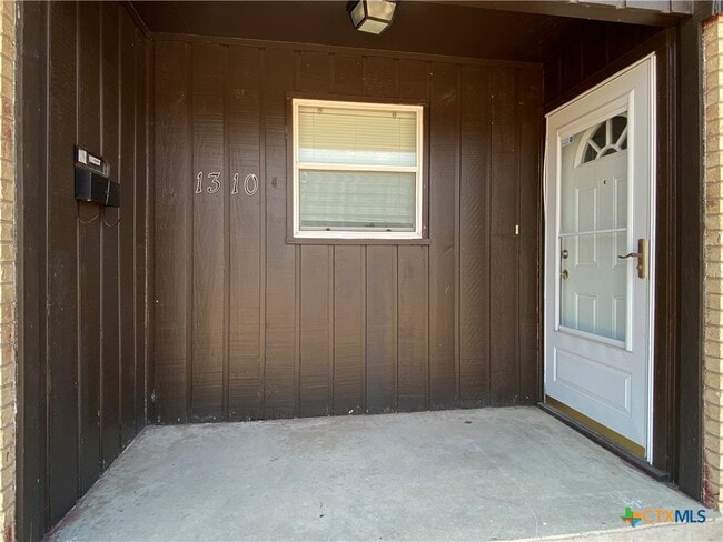 1310 Westover Dr in Killeen, TX - Building Photo - Building Photo