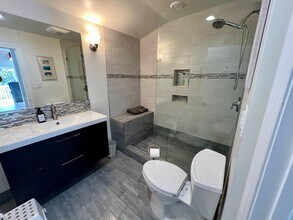 714 Rockaway Beach Ave in Pacifica, CA - Building Photo - Building Photo