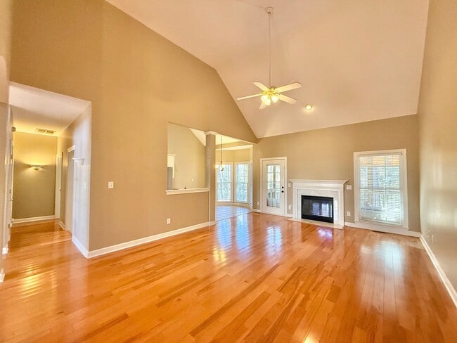 209 Highland Springs Ln in Holly Springs, NC - Building Photo - Building Photo