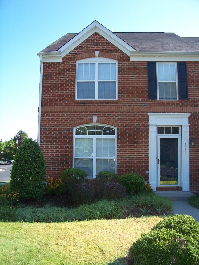 property at 1536 Olde Sage Ct