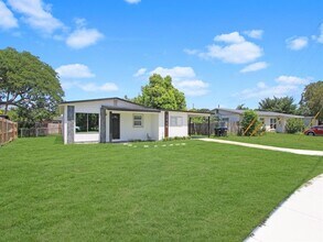 2806 Bonneville Dr in Orlando, FL - Building Photo - Building Photo